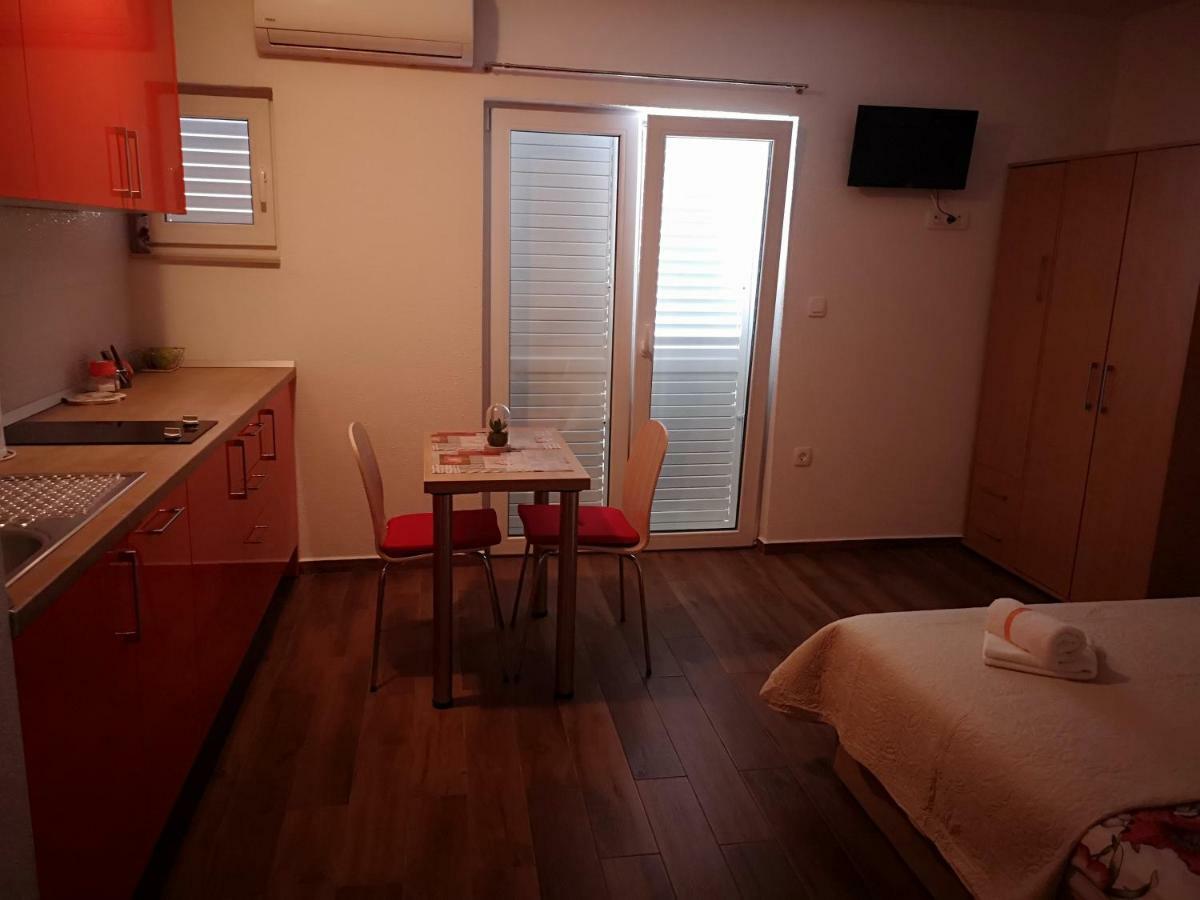 Apartmani Sea Baška Voda المظهر الخارجي الصورة